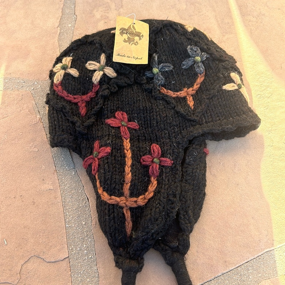 NWT Black Cheveux Wool Knitted Embroidered Tassel Hat